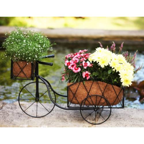 Planter Tricycle in Metal